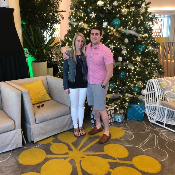 Meet your Posher, Charlotte 💕 - Picture 5 of 6